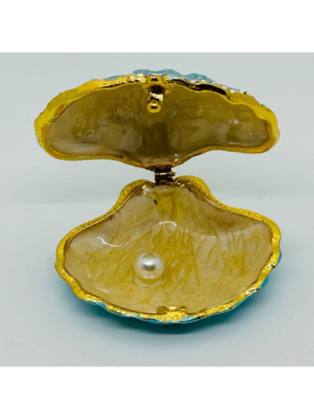 Turquoise Enamel Clamshell Trinket Box With Rhinestones Pearl-Inlaid Interior - Picture 5 of 12